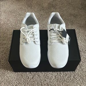Travis Mathew Daily II Woven Sneakers - White